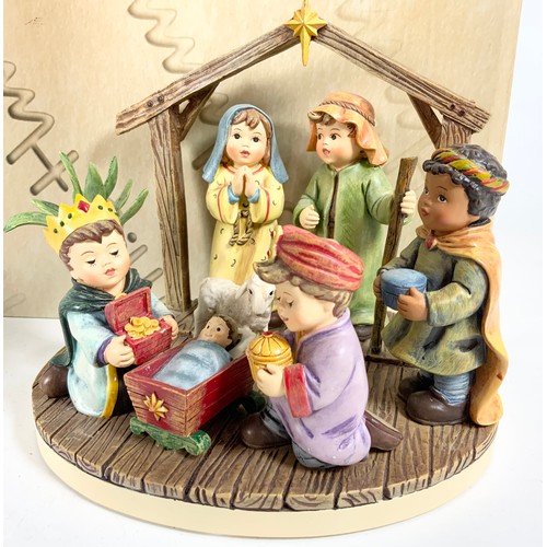 184 - 2 HUMMEL BOXED FIGURE GROUPS O HOLY NIGHT,  HUMMEL NATIVITY