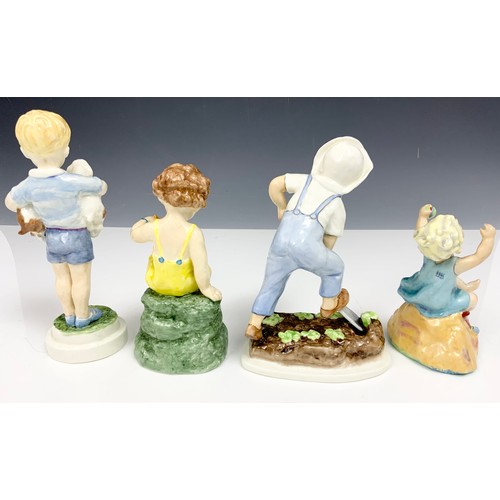 164 - 4 ROYAL WORCESTER FREDA DOUGHTY DAYS OF THE WEEK FIGURINES MONDAY, FRIDAY SATURDAY , SUNDAY