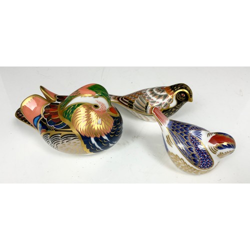 202 - ROYAL CROWN DERBY PAPERWEIGHTS MANDARIN DUCK , BUNTING BOTH BOXED AND A FIRECREST