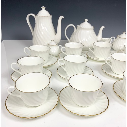 236 - WEDGWOOD GOLD CHELSEA TEA & COFFEE  TABLEWARE