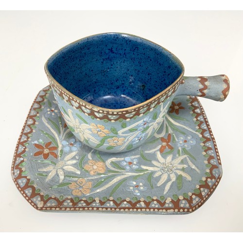 244 - POTTERY CUPS & SAUCERS WITH FLORAL DECORATION AND A COLOURFUL GLASS BOWL