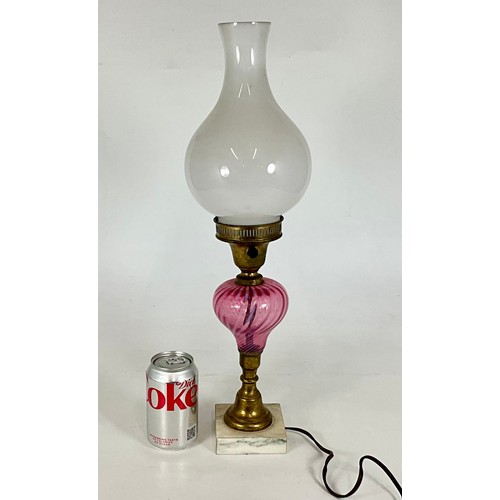 357 - DECORATIVE TABLE LAMP