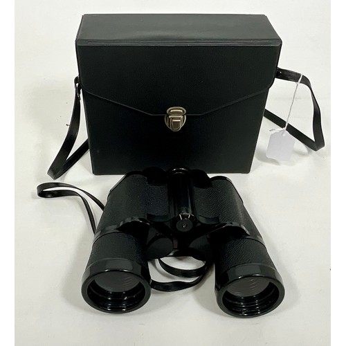 393 - BINOCULARS, A PAIR OF PRINZ 10X50 CASED BINOCULARS