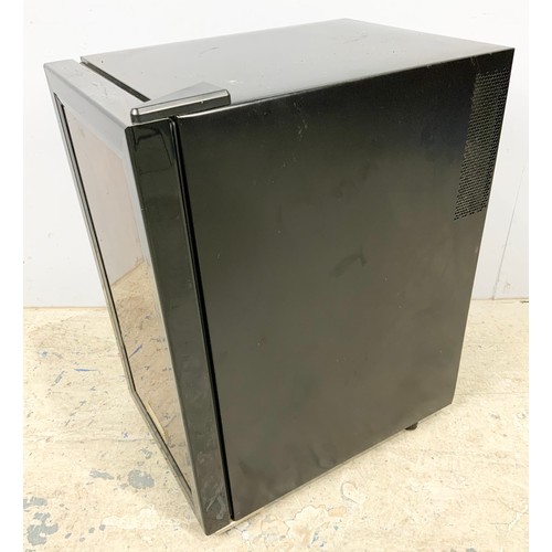 512 - BAUMATIC BLACK  BOTTLE FRIDGE 66cm TALL