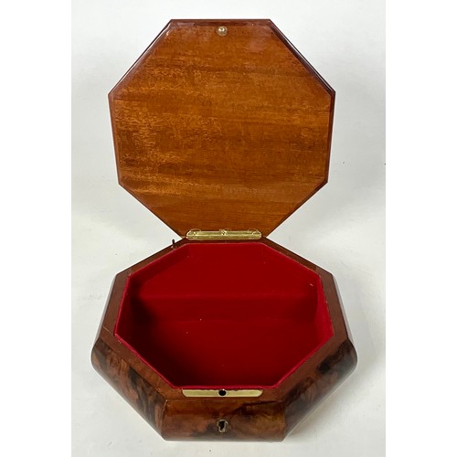 429 - VINTAGE ITALIAN MUSIC BOX OCTAGONAL JEWELLERY CASKET