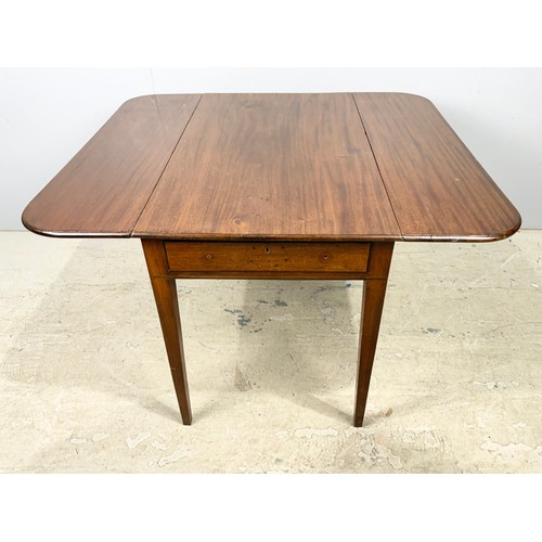 748 - MAHOGANY PEMBROKE TABLE WITH SINGLE DRAWER