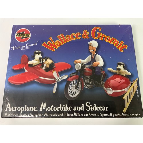 35 - AIRFIX, UNOPENED PLASTIC MODEL KIT WALLACE & GROMIT, AEROPLANE MOTORBIKE & SIDECAR