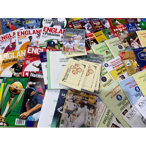 96 - ENGLAND CRICKET, TEST MATCH PROGRAMMES, C.1990’S TO 2000 + PLUS STATISTICIAN MAGAZINES, LIMITED OVER... 