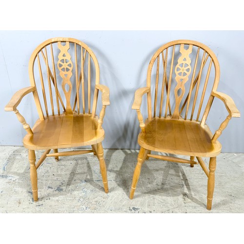 795 - SET OF SIX (FOUR PLUS TWO CARVERS) WHEELBACK KITCHEN CHAIRS