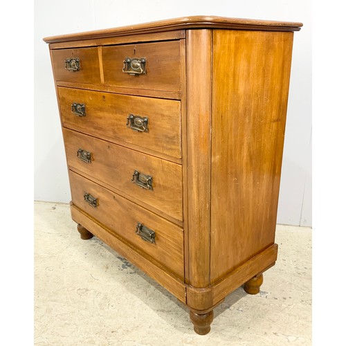 723 - MAHOGANY CHEST OF TWO OVER THREE DRAWERS WIDTH 110cm