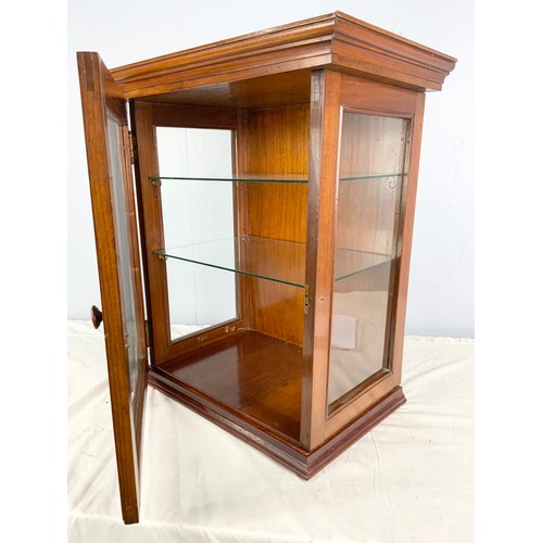 755 - DISPLAY CABINET  WITH 2 GLASS SHELVES 64cm TALL