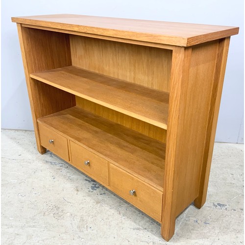 759 - NEXT MODERN CABINET WITH 3 DRAWERS BELOW WIDTH 110cm