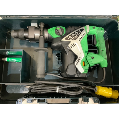 628 - 2 HITACHI DRILLS, A CASED HITACHI DH40MRY 110V, & HITACHI DV 20T DRILL 110V