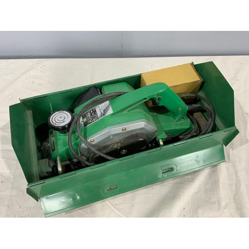 626 - HITACHI CASED ELECTRIC PLANER F-30A