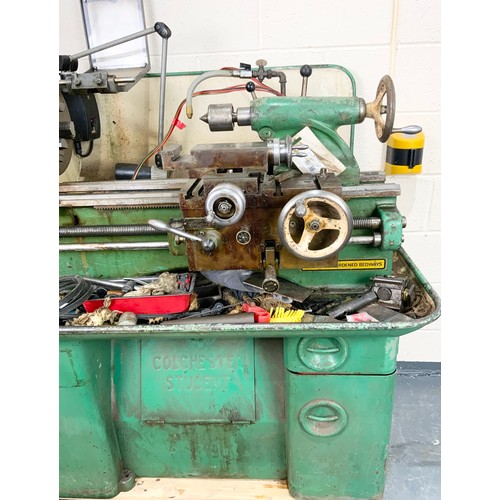 558 - COLCHESTER STUDENT INDUSTRIAL LATHE 154cm LONG  WITH VARIOUS TOOLS