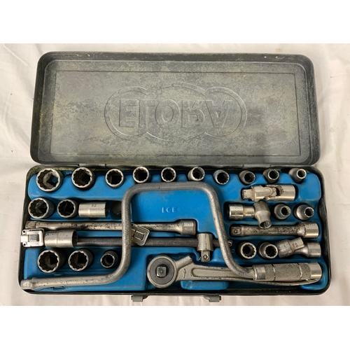 623 - ELORA SOCKET SET