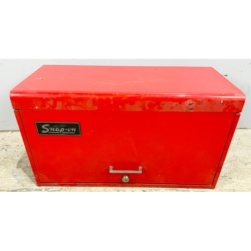 620 - SNAP ON TOOL BOX / CABINET WITH CONTENTS WIDTH 67cm