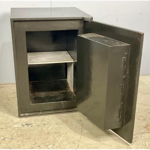 702 - MILNERS PATENT FIRE RESISTANT SAFE WITH KEY, APPROX. 46 X 62 cm