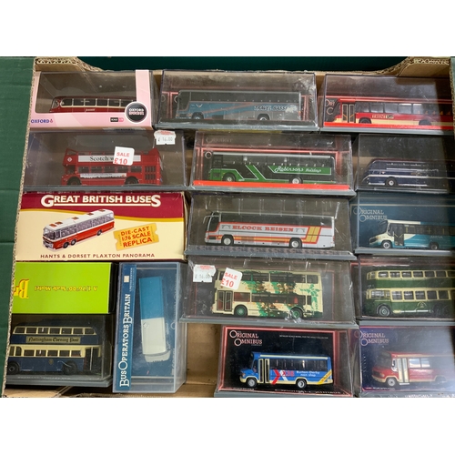 131 - MODEL BUS COLLECTION, 13 OOC BUSES & COACHES, MOSTLY MODERN EPOCH, ATLAS BEDFORD VAL, OXFORD AEC BAR... 