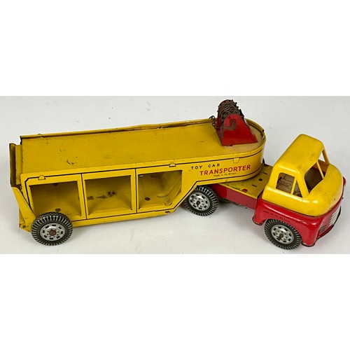 201 - WELLS BRIMTOY TINPLATE CLOCKWORK 709 LARGE SCALE CAR TRANSPORTER U/B NO CARS CIRCA 1956