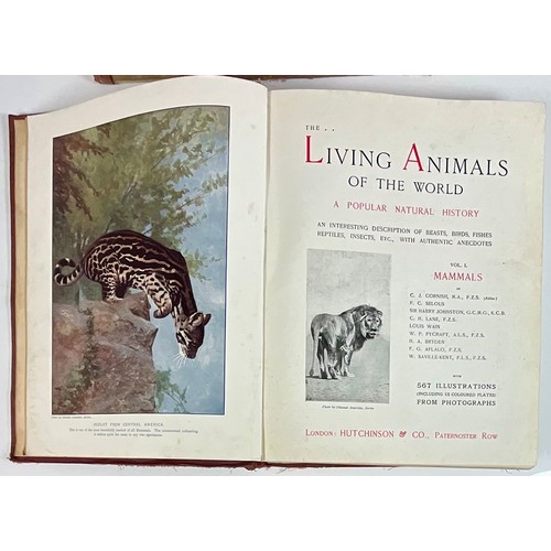 85 - VINTAGE BOOKS THE LIVING ANIMALS OF THE WORLD VOL. I AND II, TALES FROM SHAKESPEARE AND SCOTT’S ROB ... 