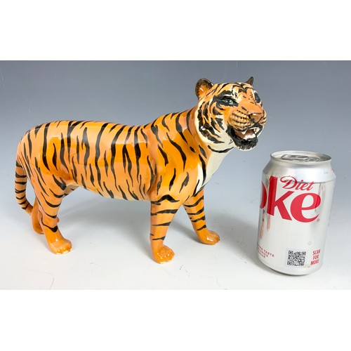 139 - LARGE BESWICK MODEL OF A TIGER 30cm LONG & BESWICK MODEL OF A TIGRESS