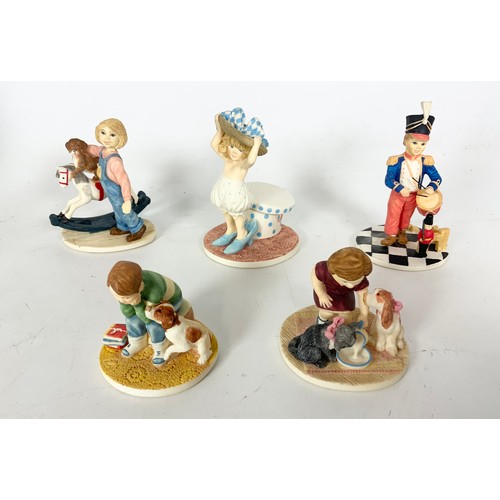 153 - FIGURINES INC COALPORT TREASUURE OF CHILDHOOD , ROYAL WORCESTER FIRST DANCE BOXED ROYAL WORCESTER SN... 