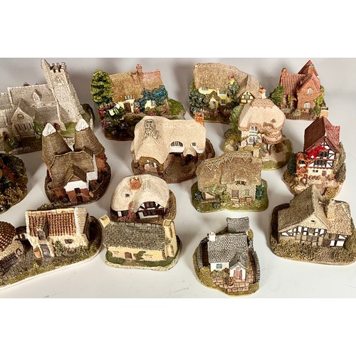 154 - QUANTITY OF UNBOXED LILLIPUT LANE MODEL COTTAGES AND BUILDINGS