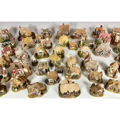 156 - QUANTITY OF UNBOXED LILLIPUT LANE MODEL COTTAGES AND BUILDINGS