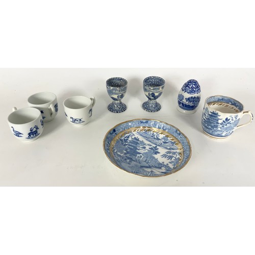 207 - BLUE & WHITE TRANSFER DECORATED ITEMS INC CUP & SAUCER WITH ORIENTAL DECORATION, TEA BOWLS ETC