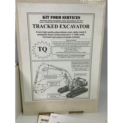 57 - KIT FORM SERVICES A TRACKED EXCAVATOR KIT, TQ. (OPENED, UNMADE NOT CHECKED)