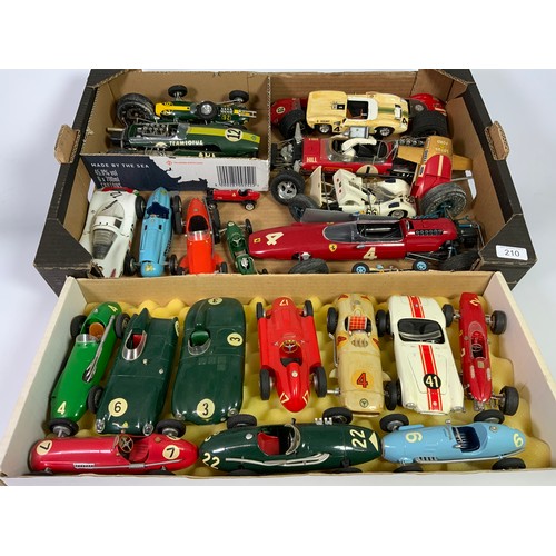 210 - MERIT & SIMILAR MADE PLASTIC KITS OF C. 1950’S -1970’S RACING CARS & F1., APPROX. 22, SOME NEED TLC