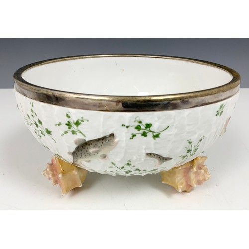 240 - ART POTTERY BOWL WITH STYLISH DECORATION & A UNUSUAL SALAD BOWL ON SHELL FEET WITH FISH DECORATION