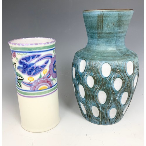 246 - COLLECTABLE VASES INC POOLE POTTERY , BLUE & WHITE ORIENTAL , STYLISH SUISSE VASE 29cm TALL ETC