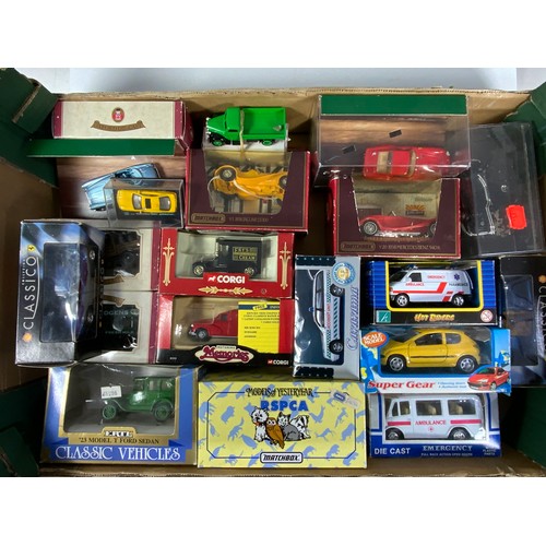 156 - ASSORTED CORGI & SIMILAR, MOSTLY BOXED, INC ERTL CLASSIC, MATCHBOX CLASSICO