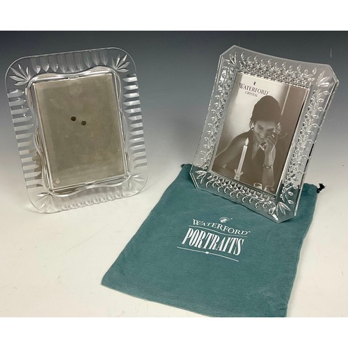 275 - WATERFORD CRYSTAL ‘PORTRAITS’ GLASS PHOTO FRAME APPROX. 22 X 27 cm WITH CLOTH BAG TOGETHER WITH ONE ... 