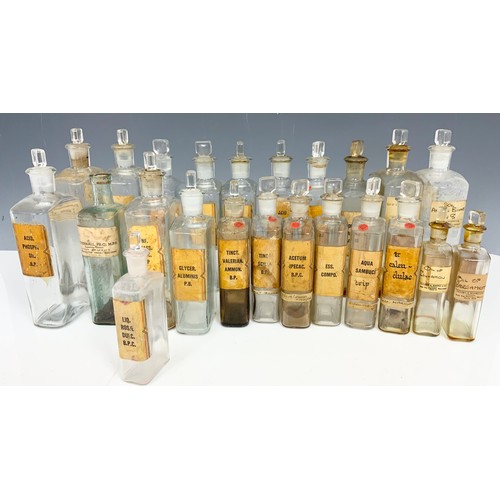 312 - QUANTITY OF VINTAGE RECTANGULAR  CHEMIST GLASS BOTTLES/ JARS ADVISED FROM MANDERS CHEMIST MALVERN