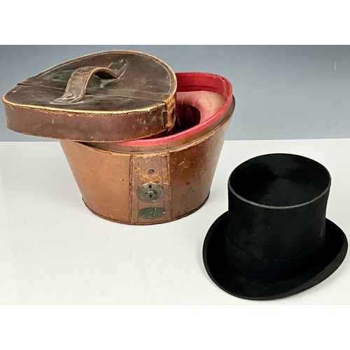 429 - LEATHER HAT BOX WITH AUSTIN REED TOP HAT