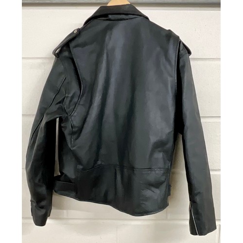 439 - VINTAGE LEATHER MOTORCYCLE JACKET SIZE 48 LOOKS UNWORN