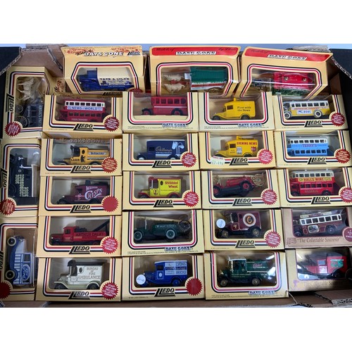 184 - 26 BOXED EARLY LLEDO MODELS