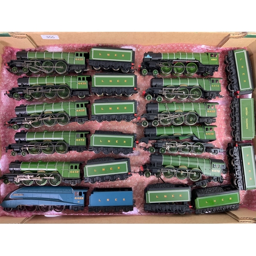 355 - HORNBY LNER SELECTION, 9 X 4472 FLYING SCOTSMAN, 1 X 60163 TORNADO, 1 X 4468 MALLARD. ALL EX DISPLAY... 