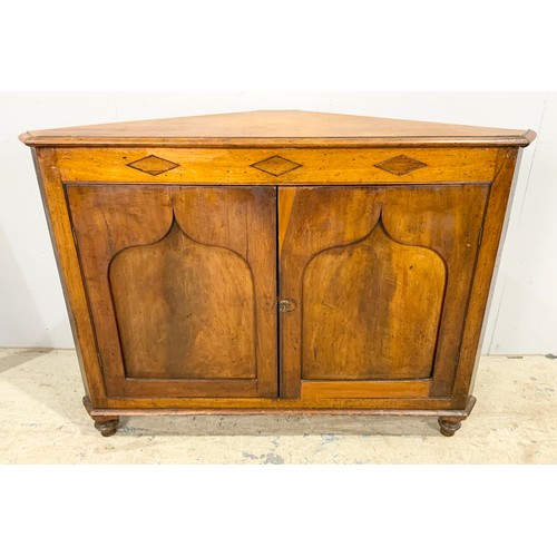 650 - INLAID MAHOGANY CORNER CUPBOARD WIDTH 114cm