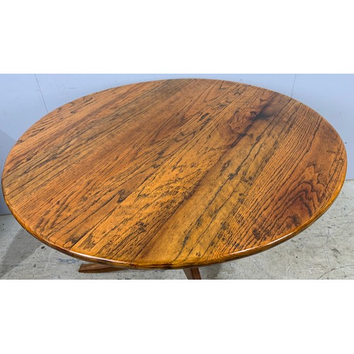 655 - GOOD QUALITY ROUND KITCHEN TABLE ON TRIPOD BASE 100cm  DIAMETER