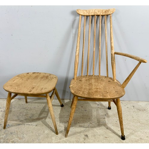 720 - SELECTION OF ERCOL BLONDE ELM AND BEECH CHAIRS, SOME AF INCLUDING 1 CARVER AND 1 OTHER WHICH IS BROK... 