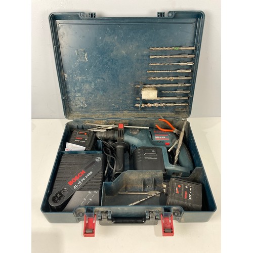 512 - BOSCH GBH 24 VFR PROFESSIONAL SDS HAMMER DRILL IN FITTED CASE WITH ACCESSORIES