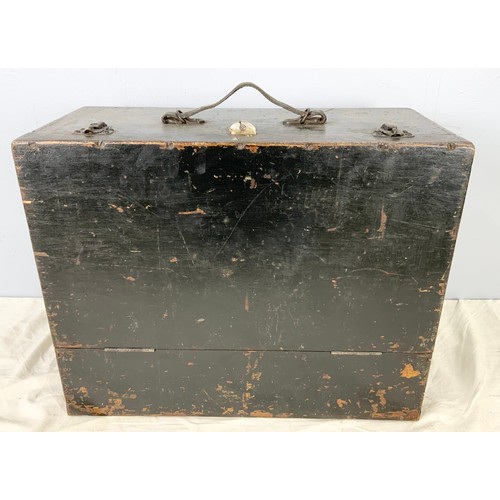 522 - CARPENTERS TOOL BOX WITH VARIOUS TOOLS ETC 38cm x 28cm x 23cm