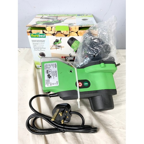 546 - BOXED  FLORABEST  CHAIN SHARPENER & A BOXED BLACK & DECKER SANDER / GRINDER