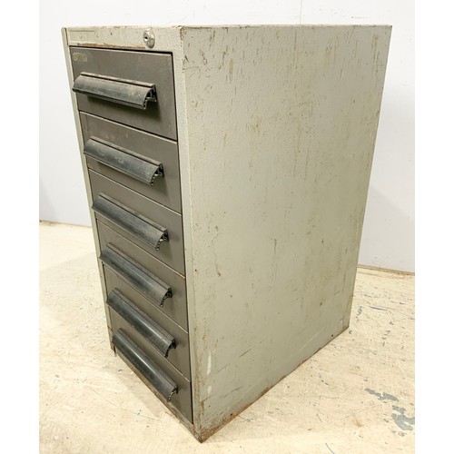 561 - 6 DRAWER HEAVY GAUGE METAL CABINET 73cm TALL