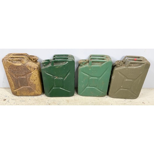 570 - 4 METAL  20L JERRY CANS