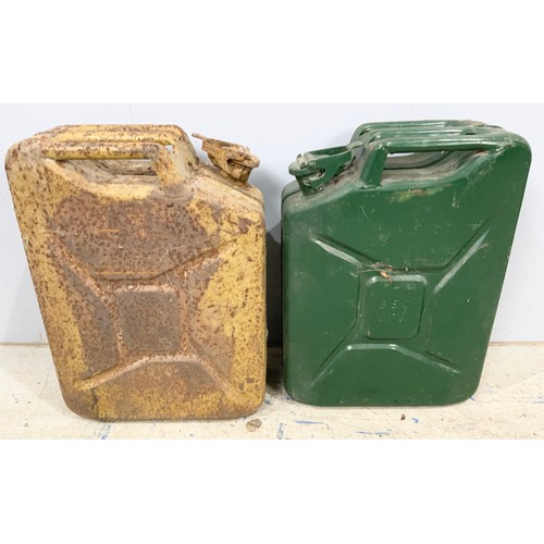 570 - 4 METAL  20L JERRY CANS